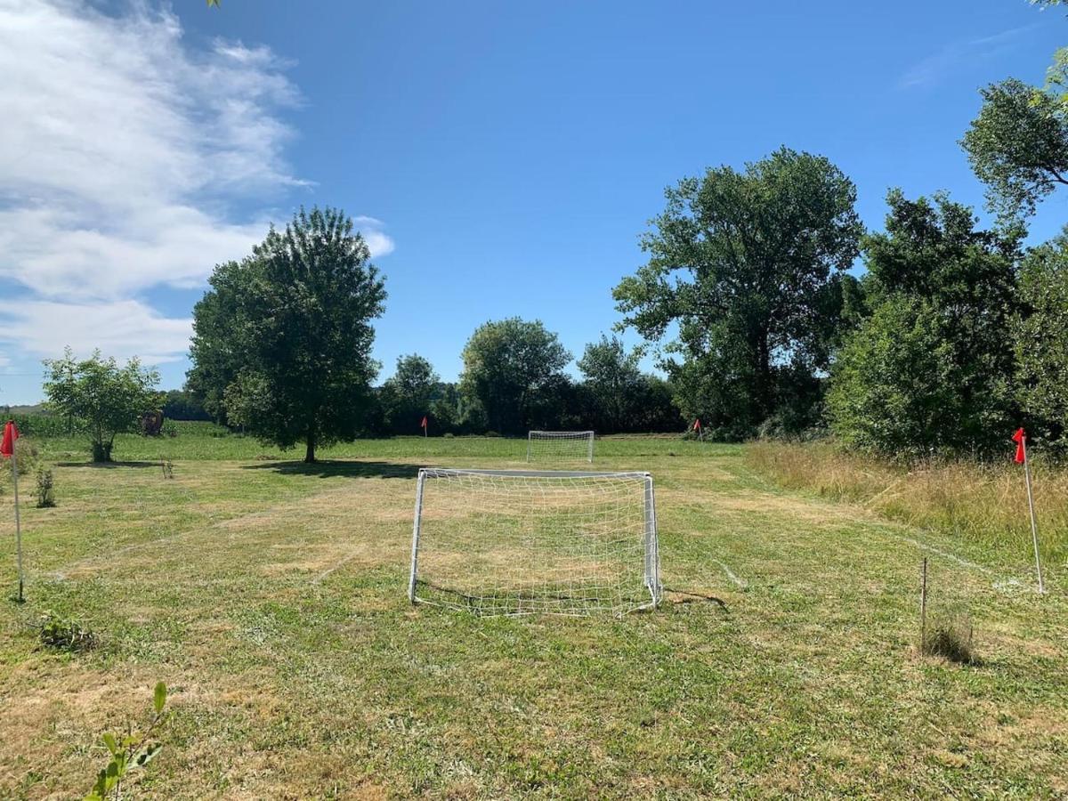 Country Villa For 19 Pool Cinema Football Pitch Verteillac Экстерьер фото