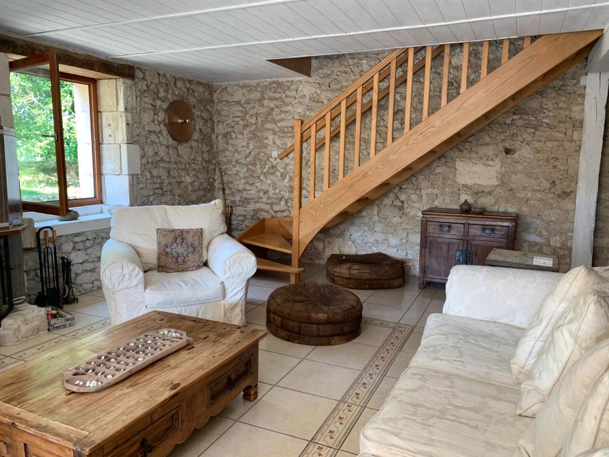 Country Villa For 19 Pool Cinema Football Pitch Verteillac Экстерьер фото