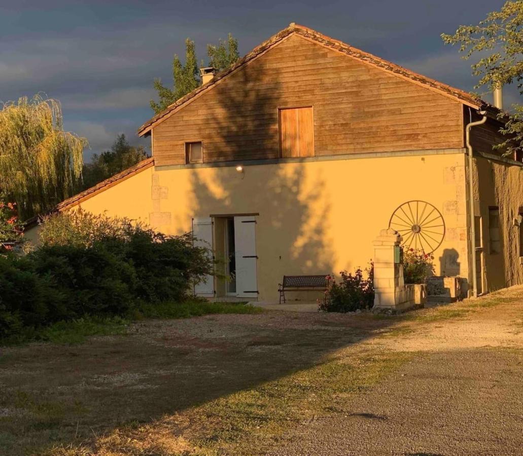 Country Villa For 19 Pool Cinema Football Pitch Verteillac Экстерьер фото