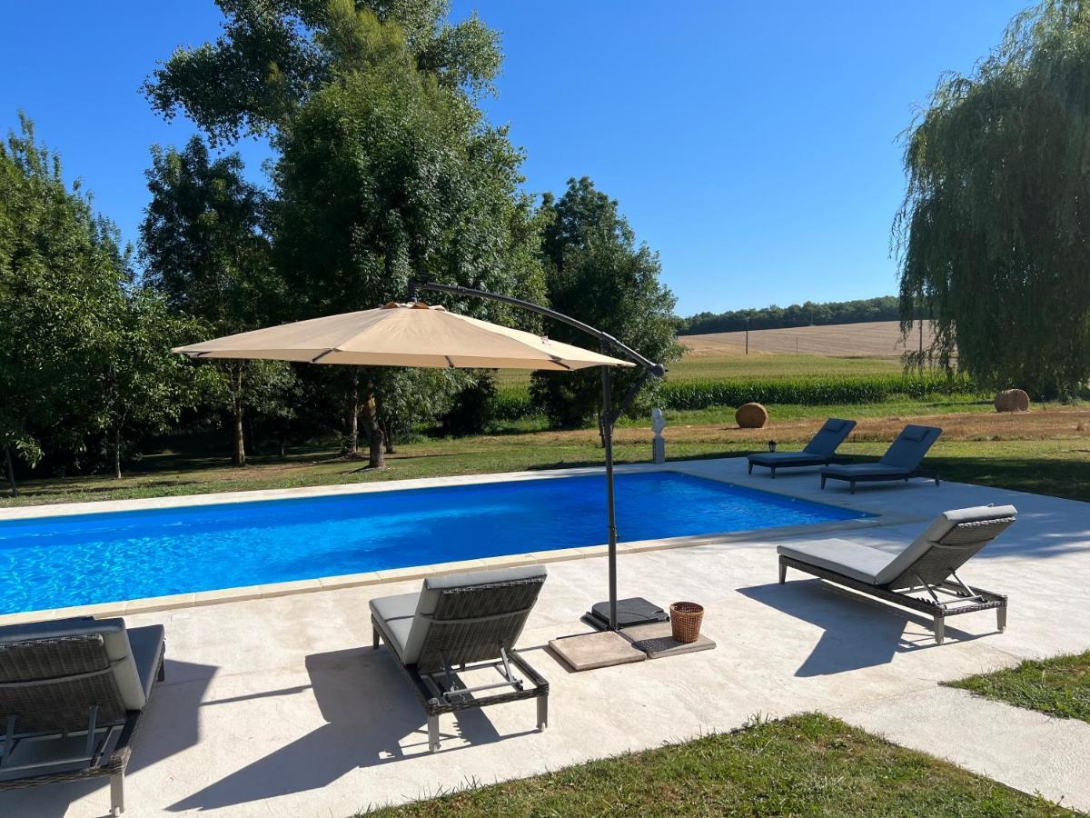 Country Villa For 19 Pool Cinema Football Pitch Verteillac Экстерьер фото